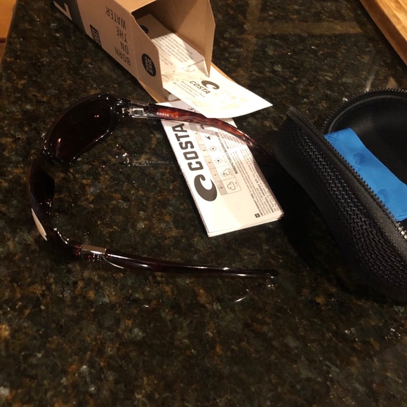 COPY - Costa Polarized Sunglasses NWT main image 5